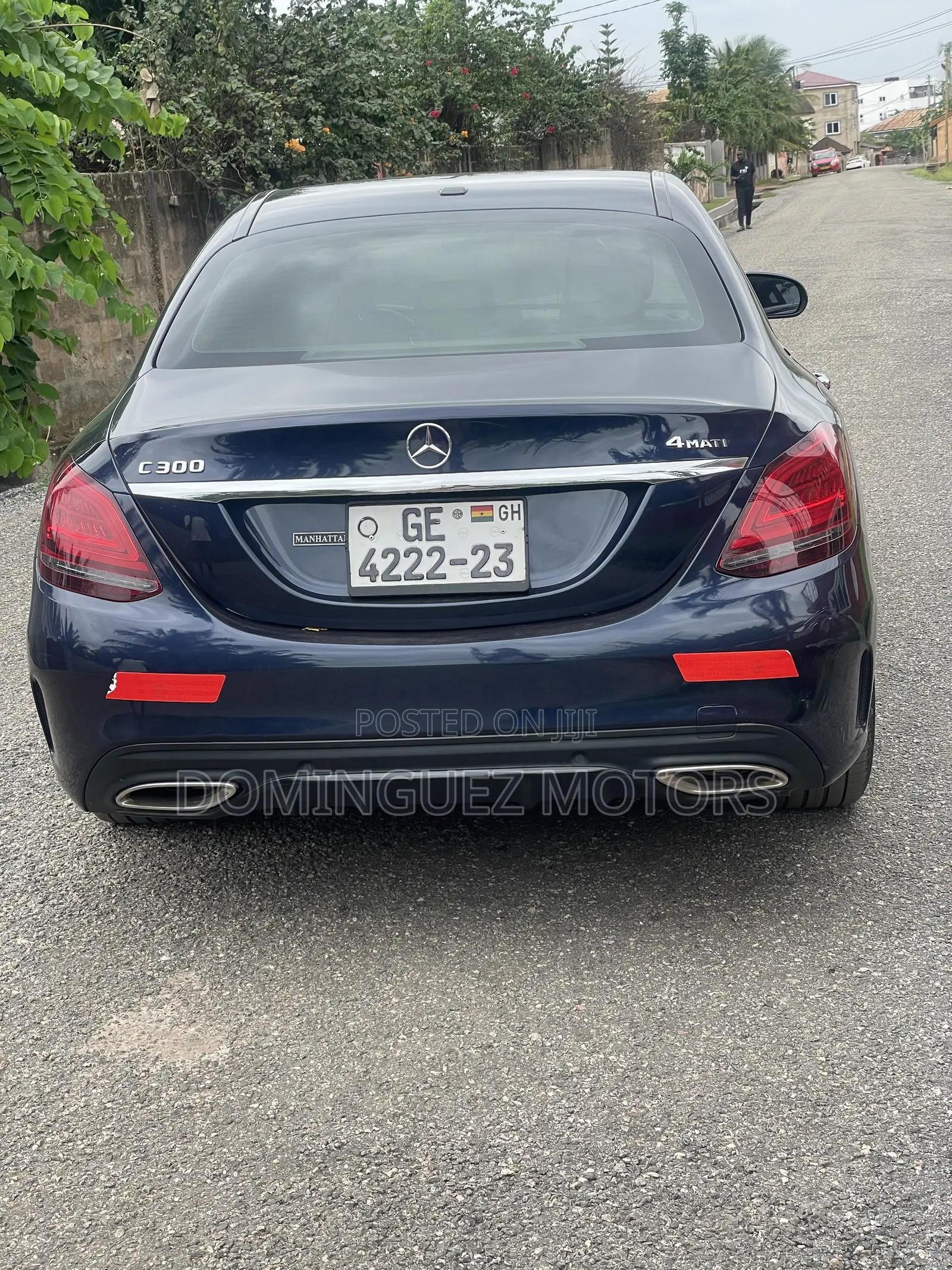 Mercedes-Benz C300 2019 Blue