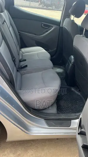 Hyundai Elantra 2016 Gray