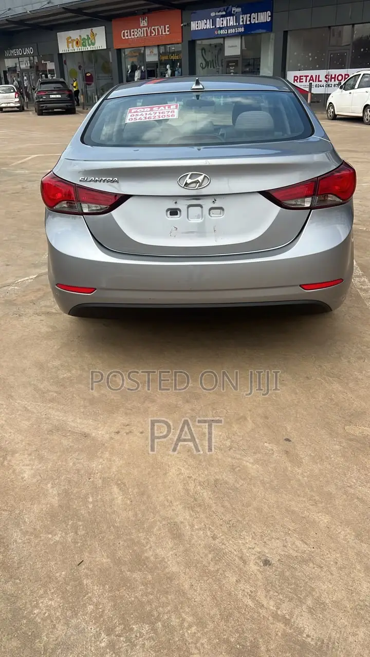 Hyundai Elantra 2016 Gray