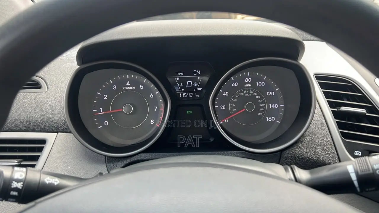 Hyundai Elantra 2016 Gray