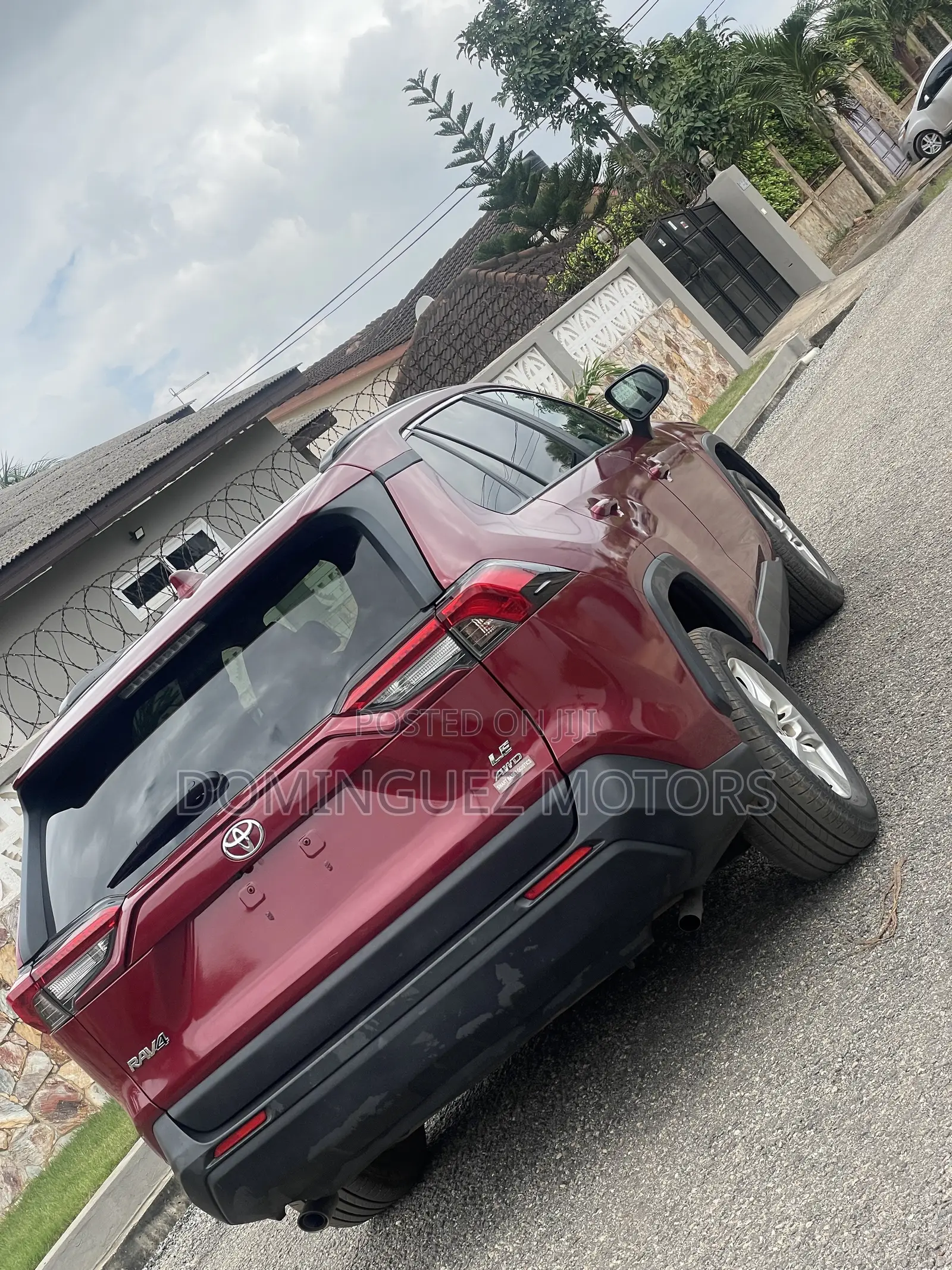 Toyota RAV4 2019 Red