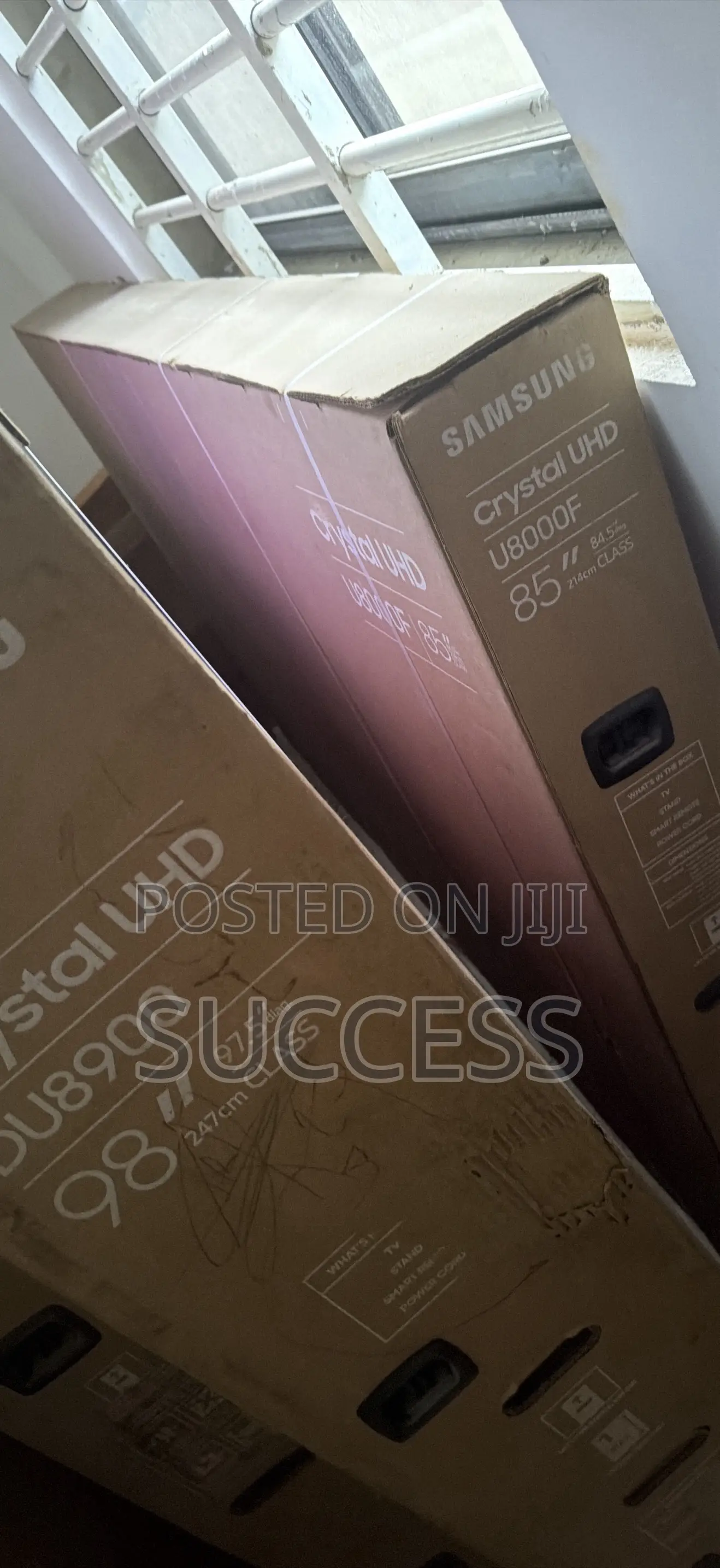 Samsung TV 85,98