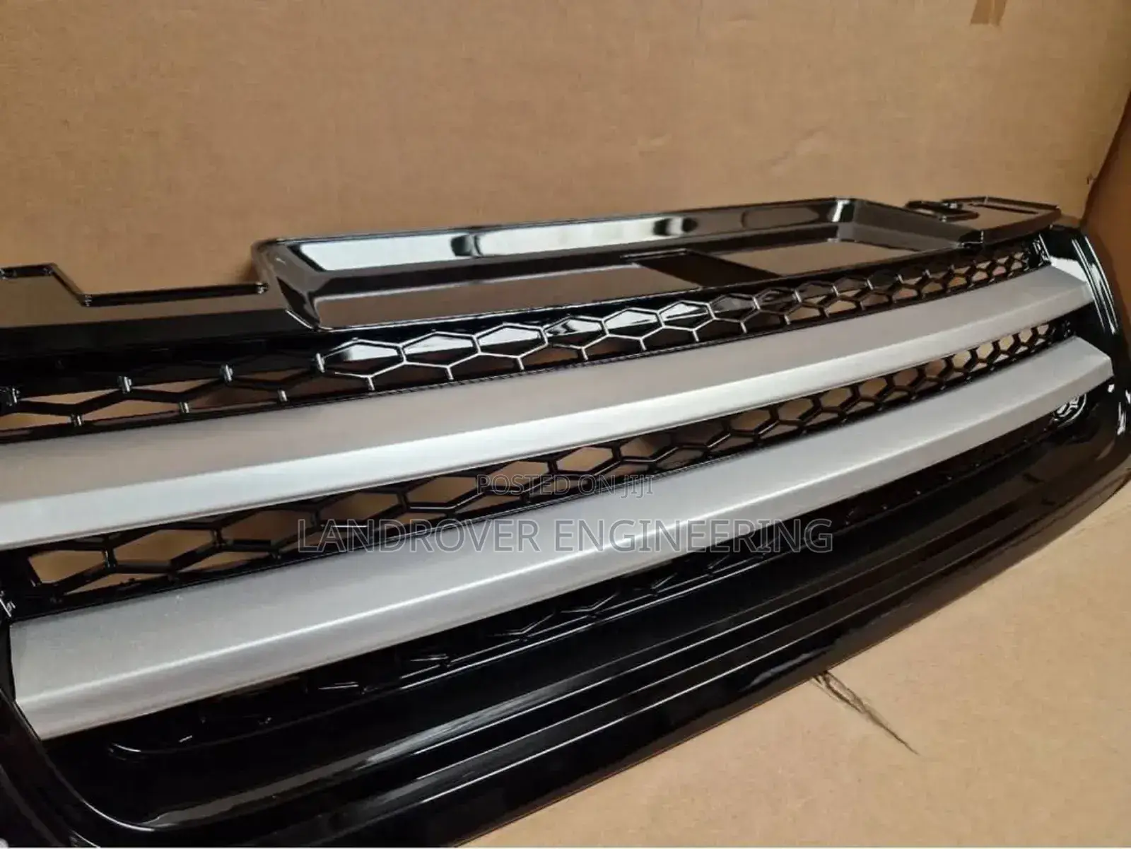 Genuine Land Rover Range Rover Front Grille