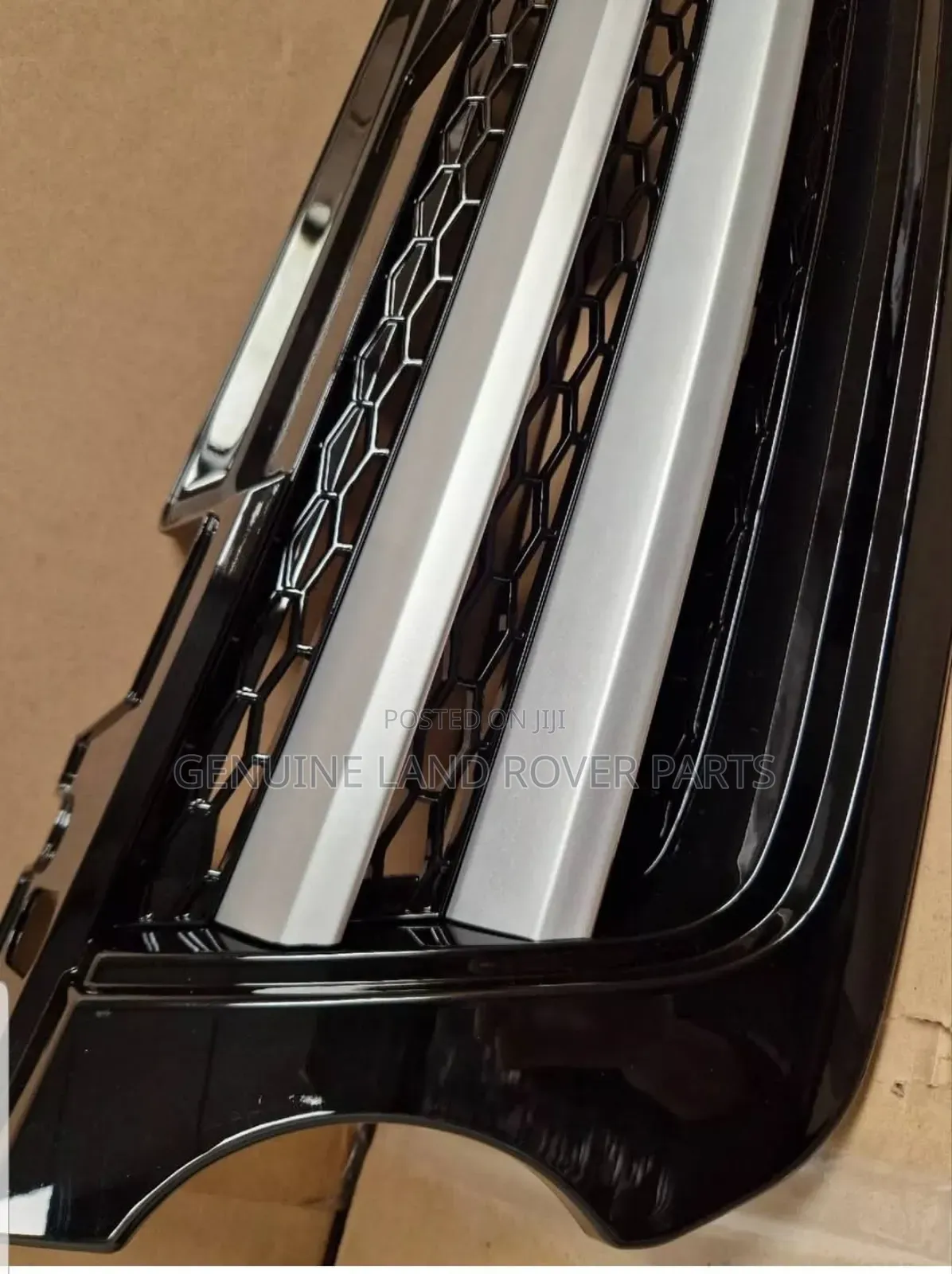 Jaguar Land Rover Front Grille