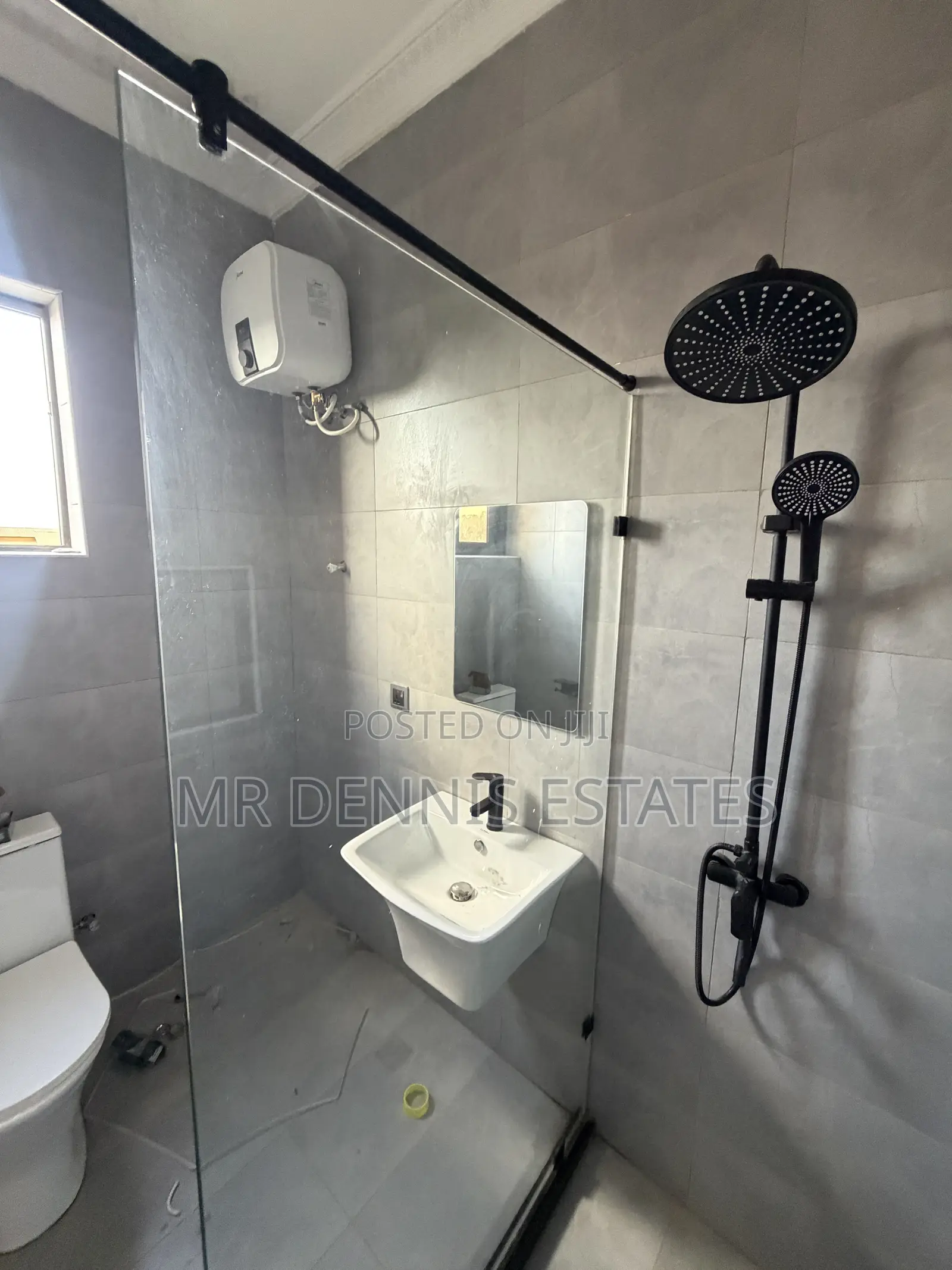2bdrm Apartment in Mr Dennis Estates, Round About for rent