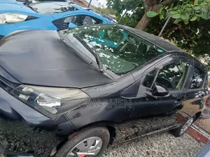 Toyota Vitz 2014 Brown