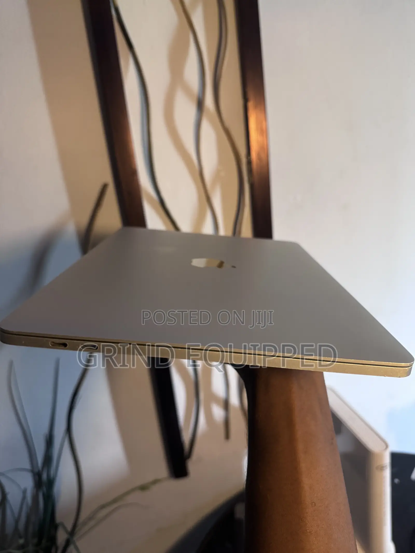 Laptop Apple MacBook Pro 2020 8GB Apple M1 Pro SSD 256GB