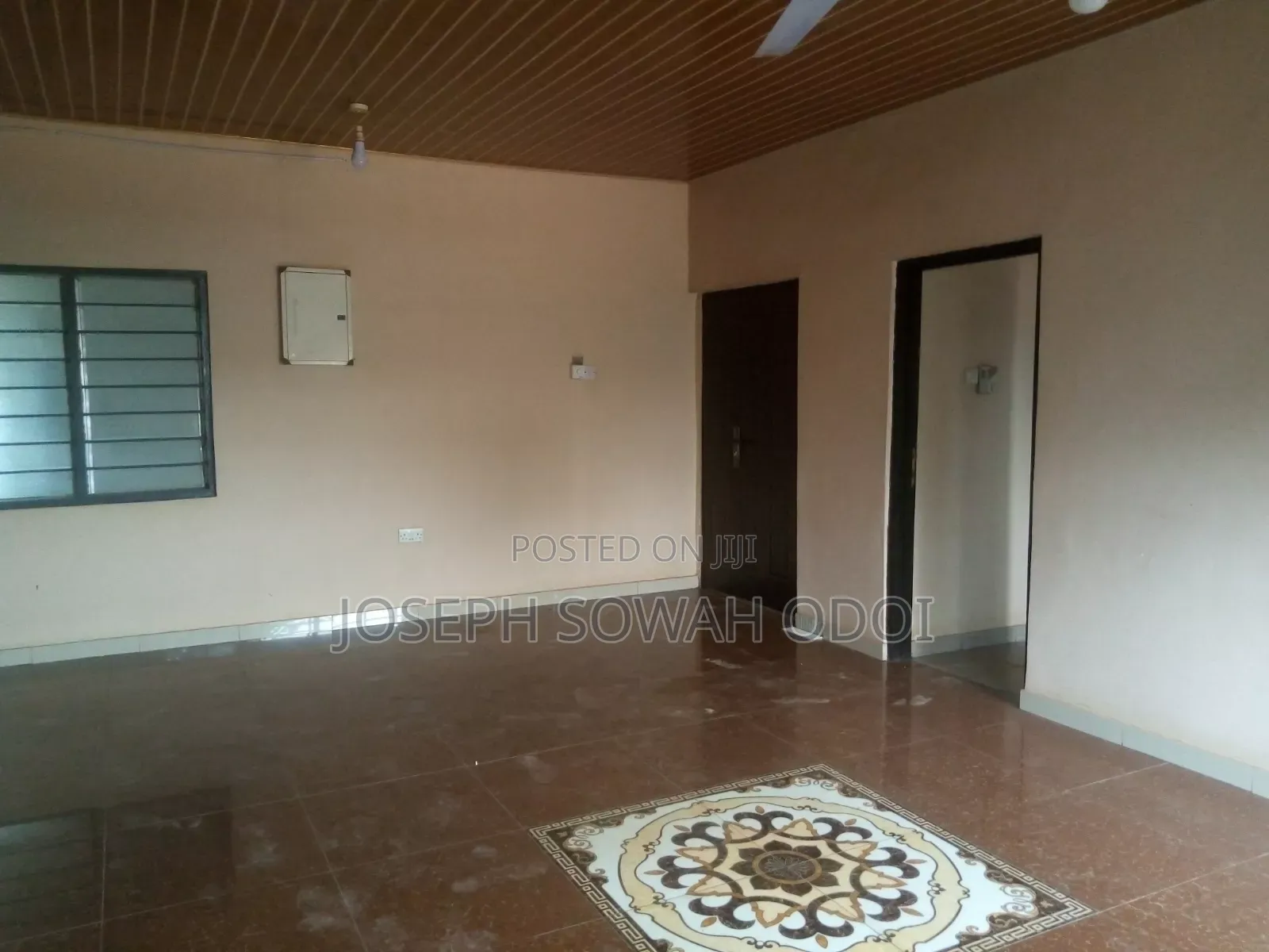 3bdrm Apartment in Odoi House, Madina for sale
