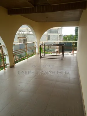 3bdrm Apartment in Odoi House, Madina for sale