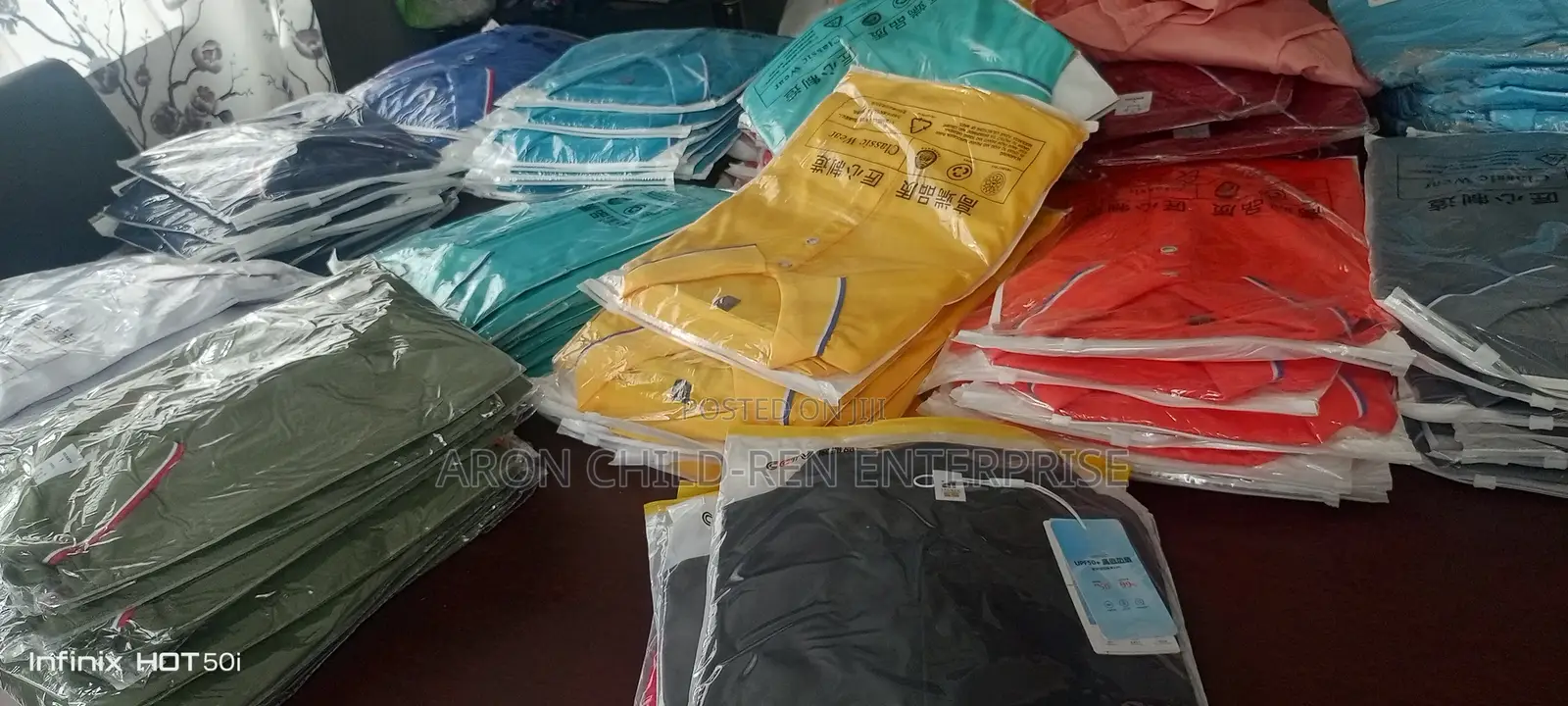 Classic Piqué Polo T-Shirt)