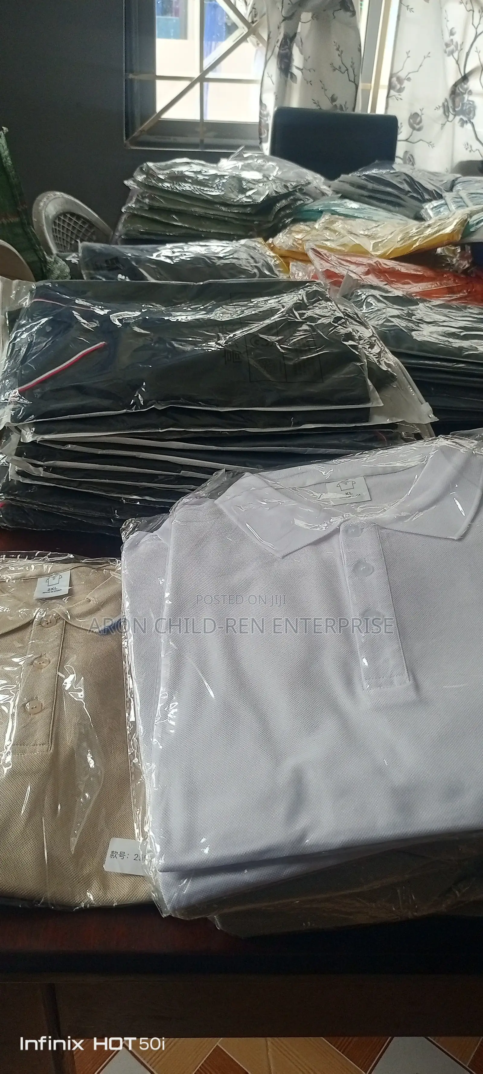 Classic Piqué Polo T-Shirt)
