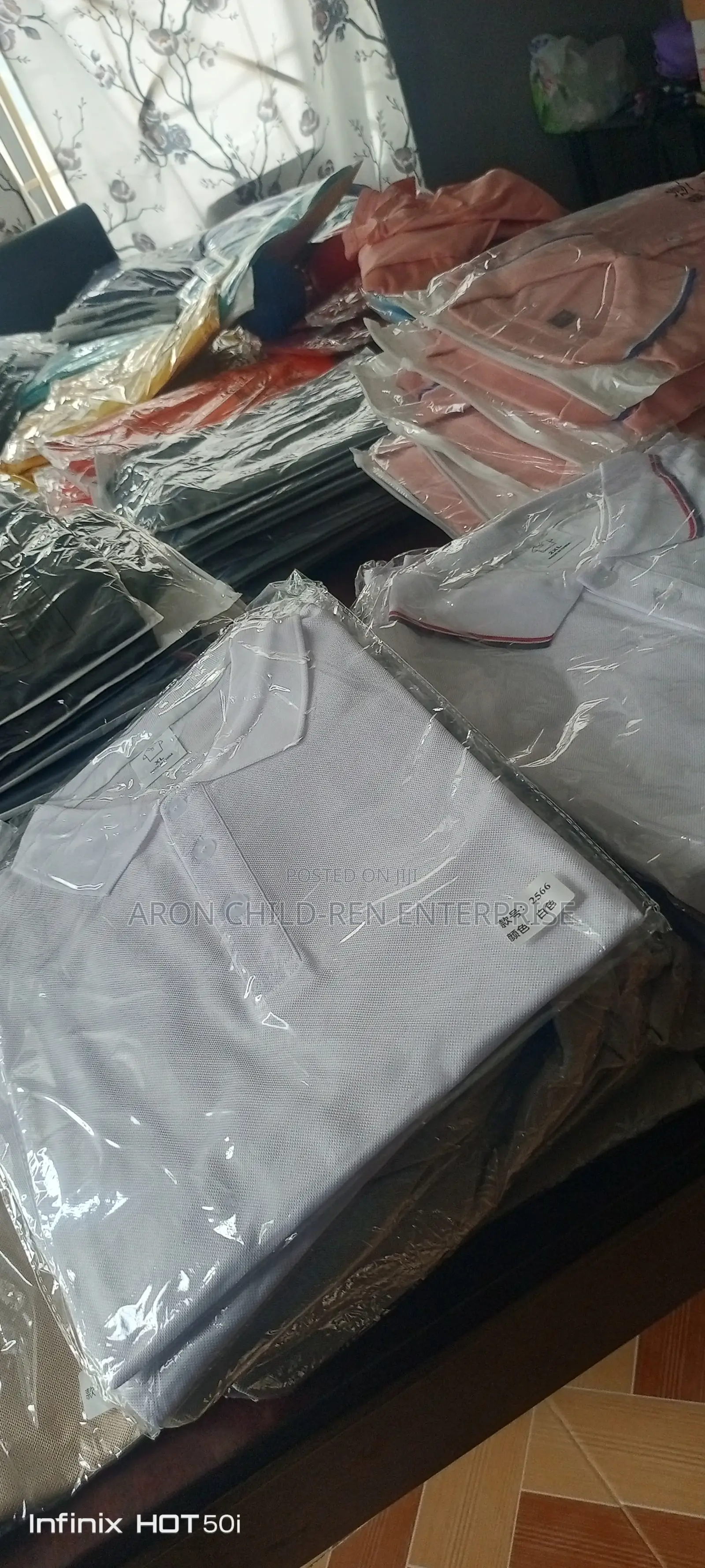 Classic Piqué Polo T-Shirt)