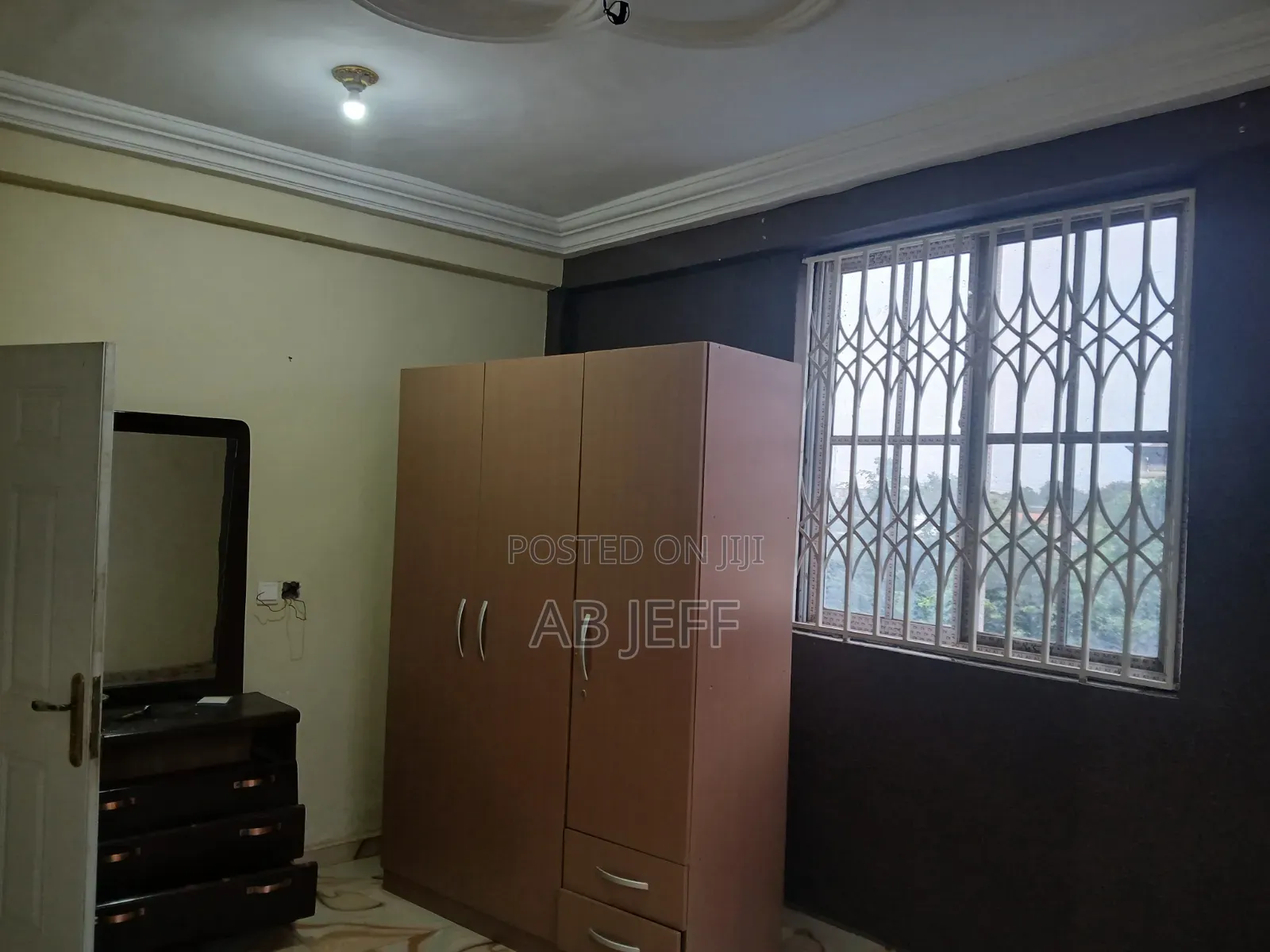 2bdrm Apartment in Ipt Container, Atwima Kwanwoma for rent