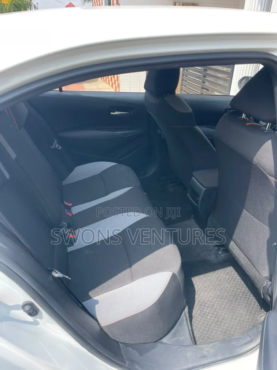 Toyota Corolla 2023 White