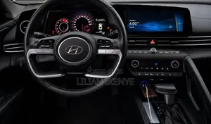 Hyundai Avante 2021 White