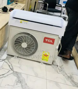 Authentic Sleek TCL 2.5 Horsepower (HP) R410 Air Conditioner
