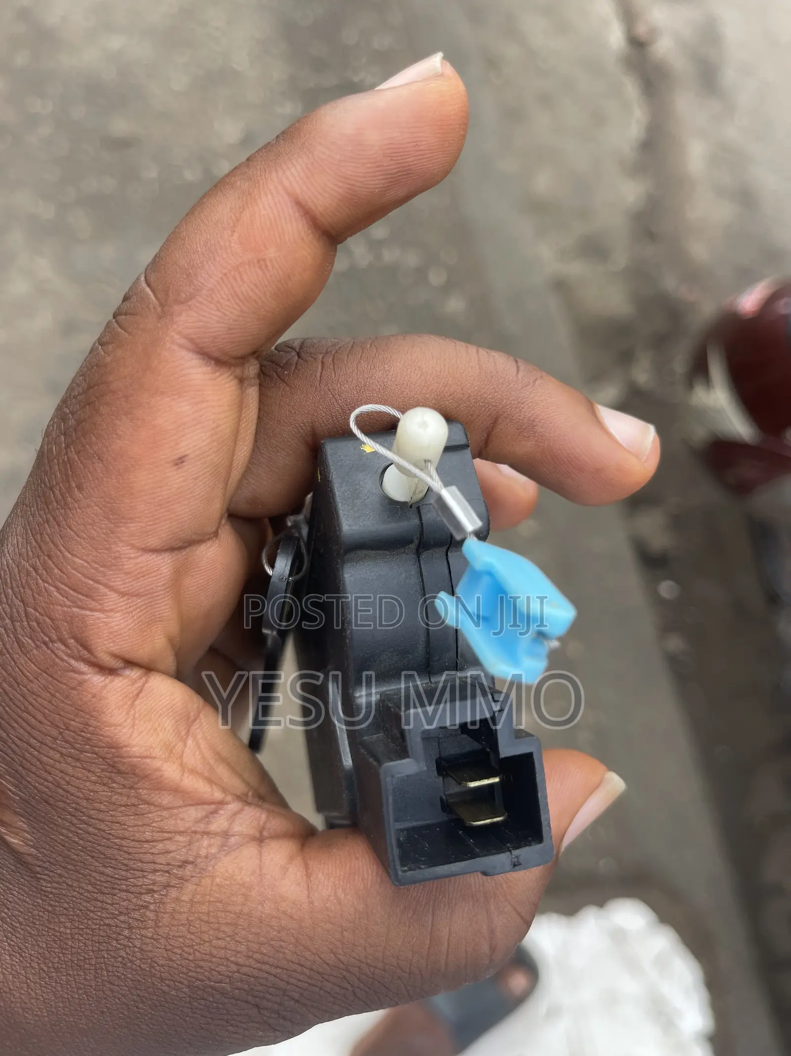 Sonata 2016 Fuel Lid Actuator