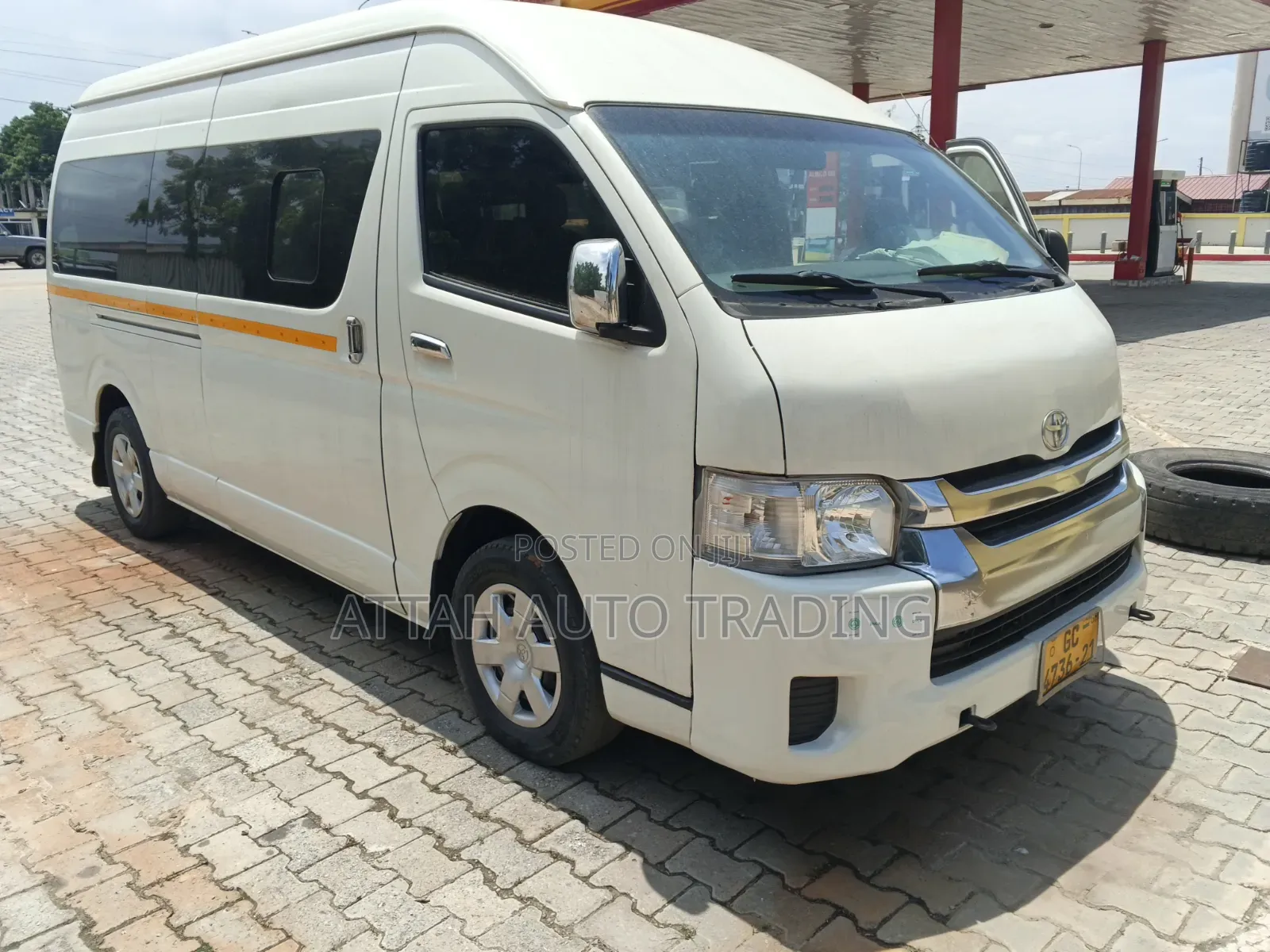 Toyota HiAce 2020 White