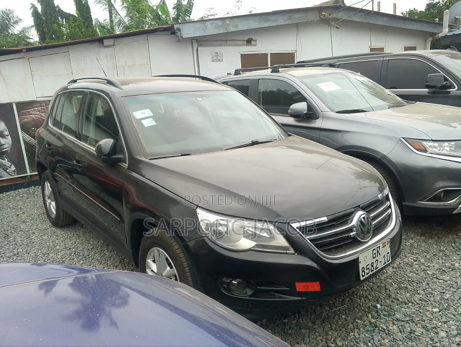 Volkswagen Tiguan 2011 Black