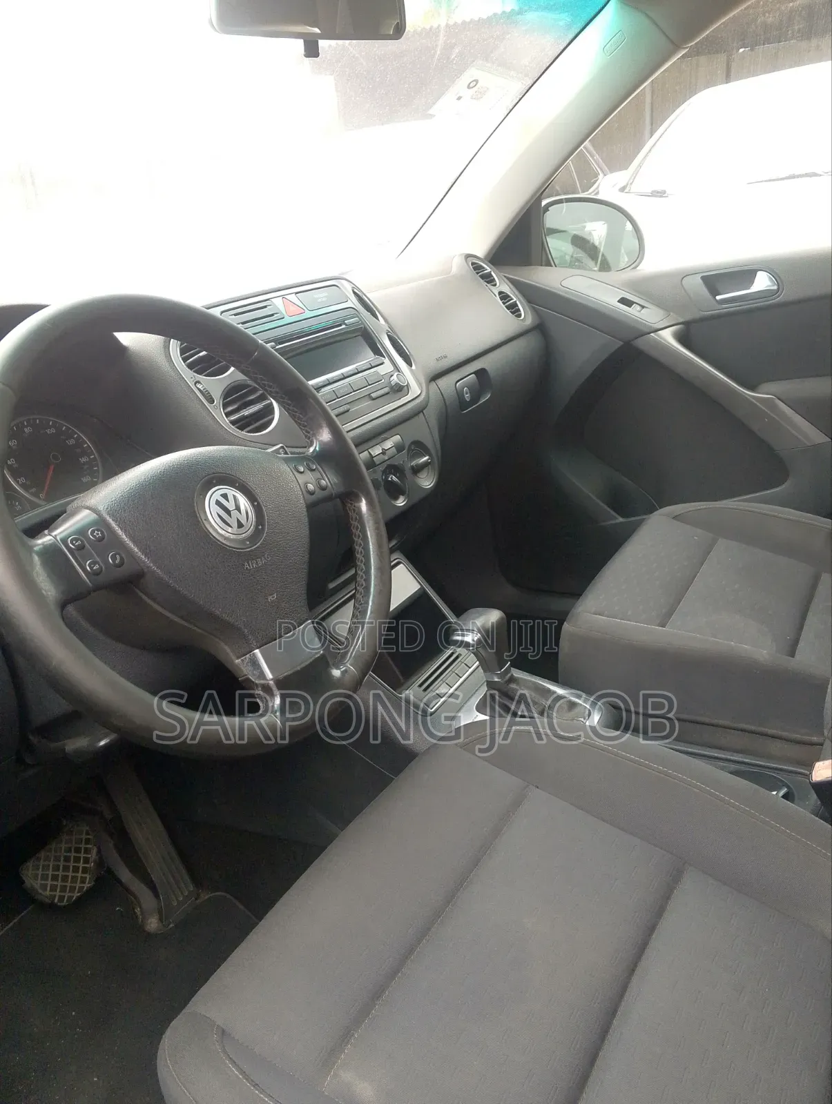 Volkswagen Tiguan 2011 Black