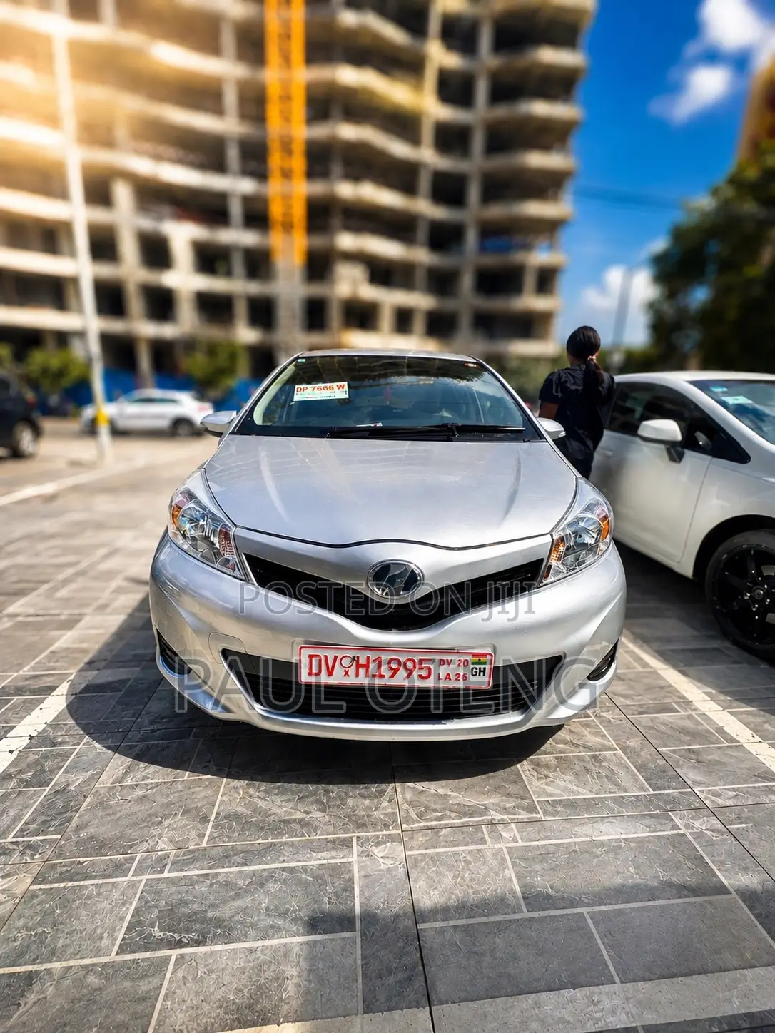Toyota Vitz 1.3 FWD 5dr 2014 Silver
