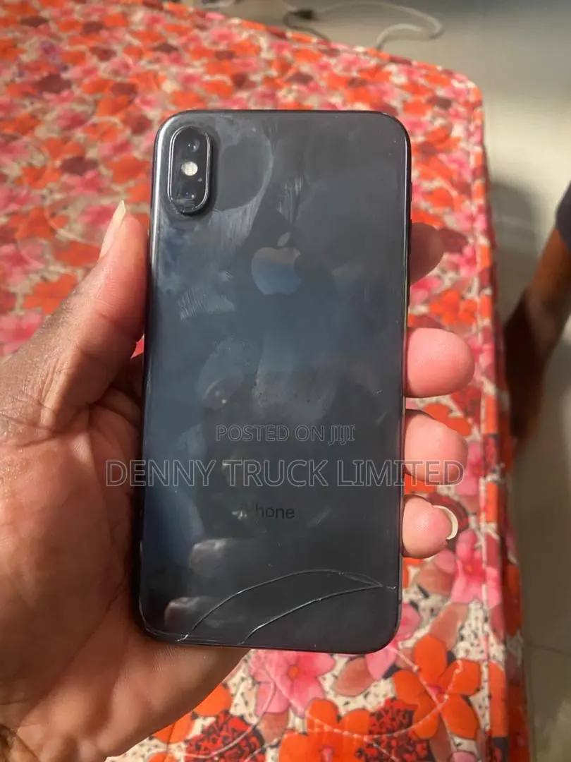 Apple iPhone X 64 GB Black