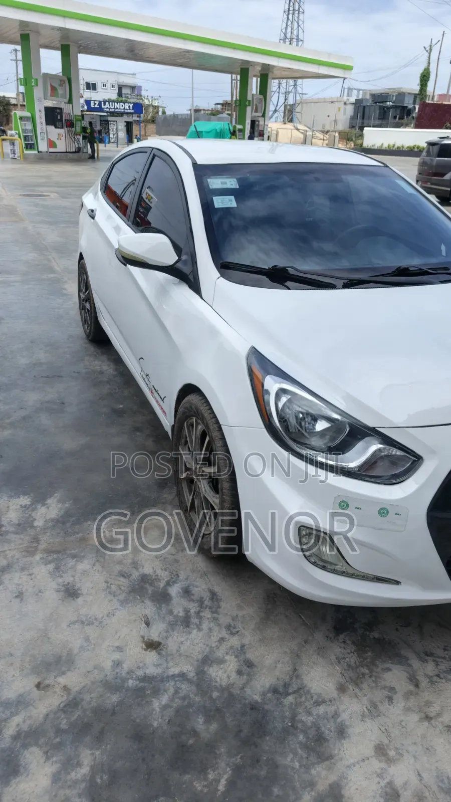 Hyundai Accent SE Sedan 2017 White