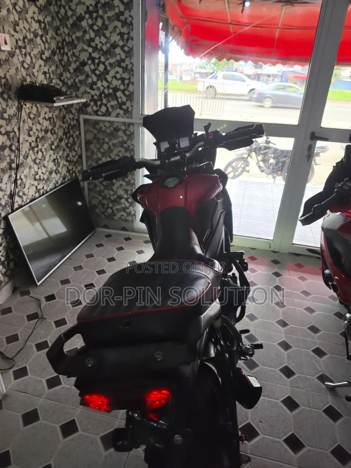 Yamaha 2017 Red