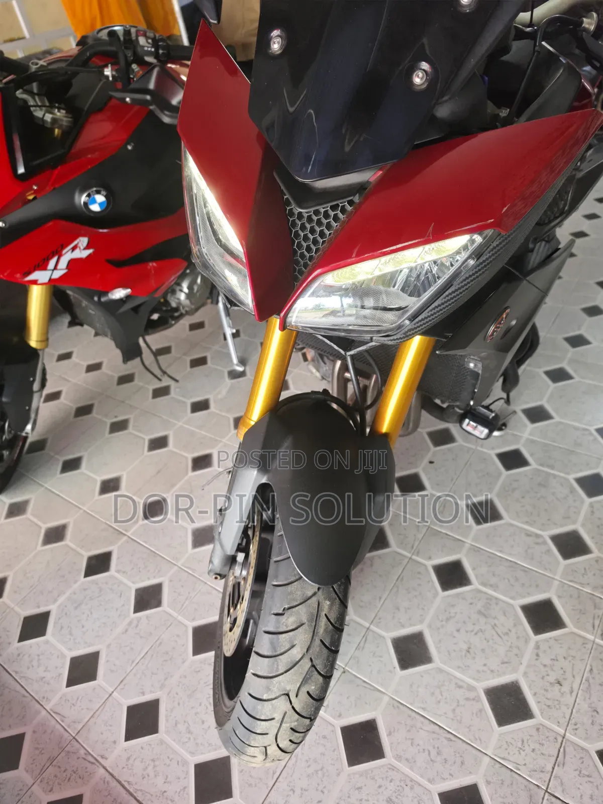 Yamaha 2017 Red