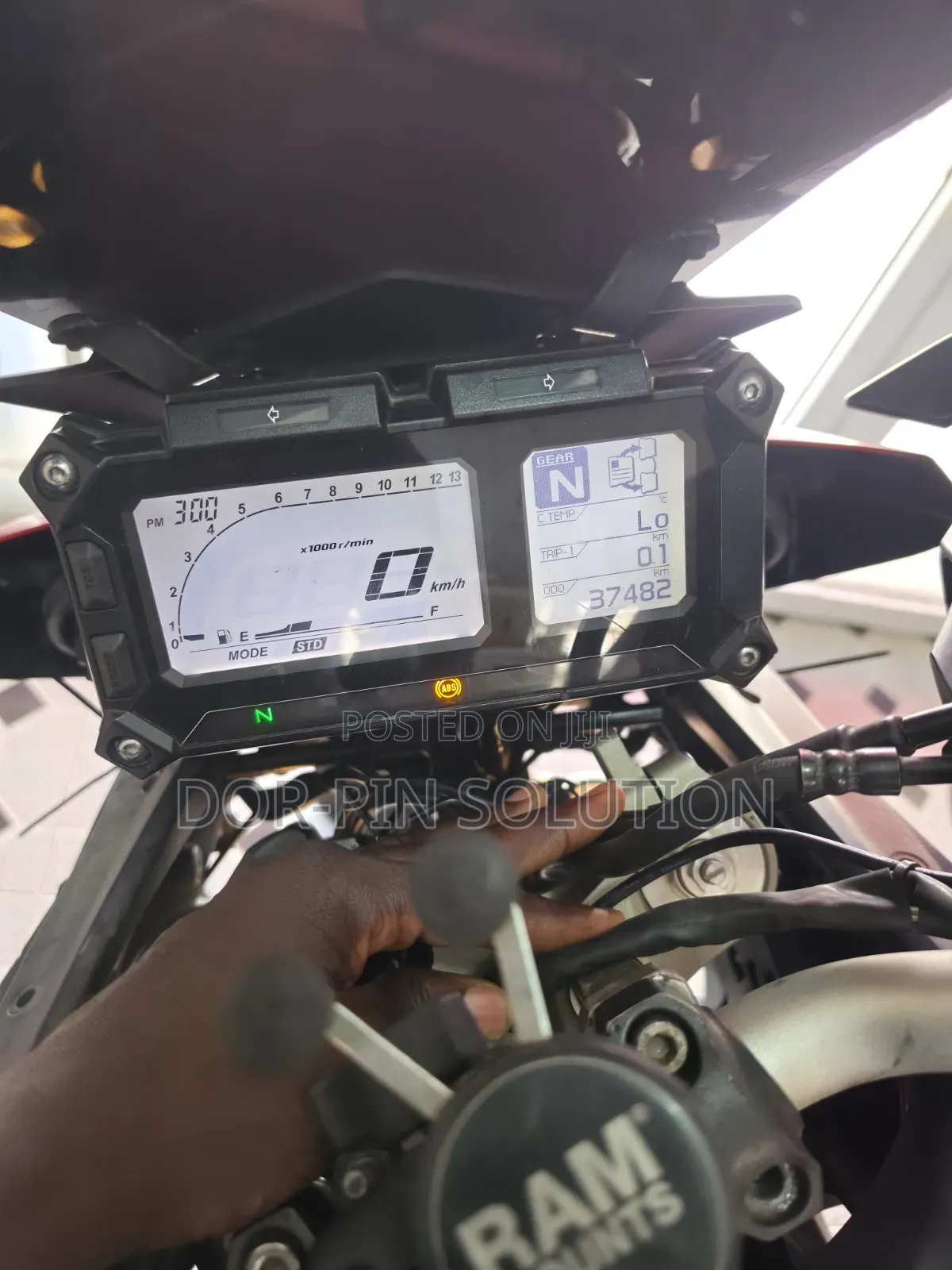 Yamaha 2017 Red