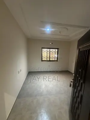 3bdrm Apartment in Jay Real Estate, Kasoa for rent