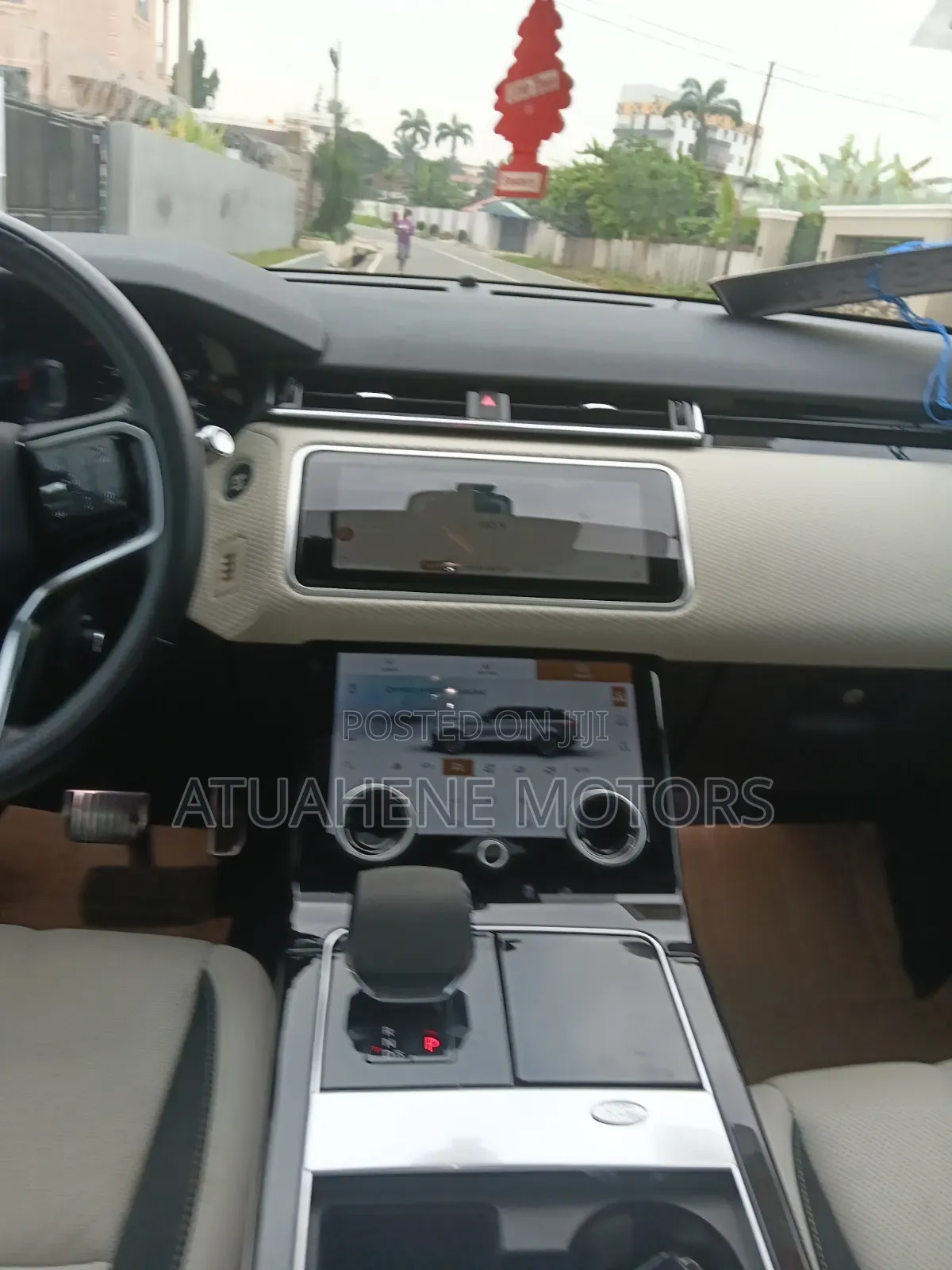 Land Rover Range Rover Velar 2021 White