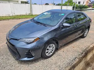 Toyota Corolla 2018 Gray