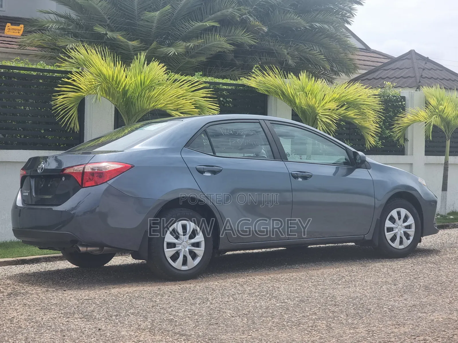 Toyota Corolla 2018 Gray