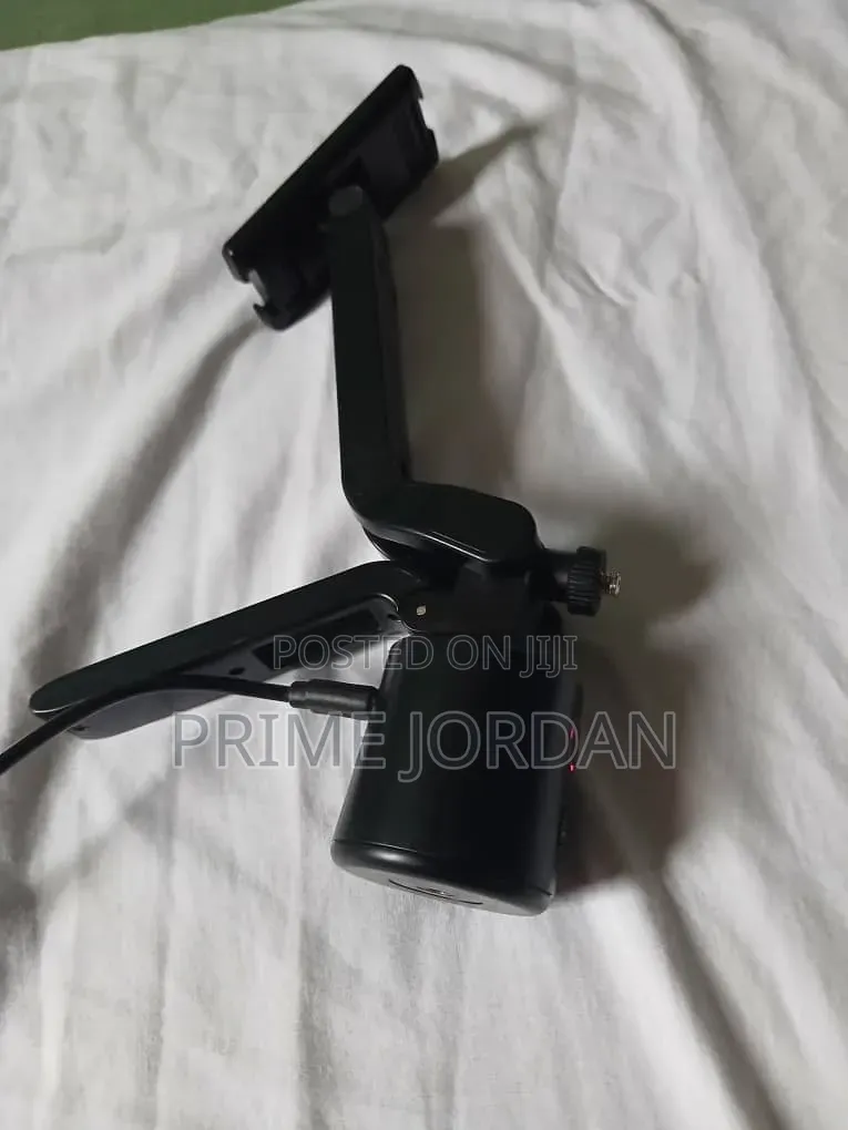 Auto-Tracking Smart Phone Holders / Gimbals