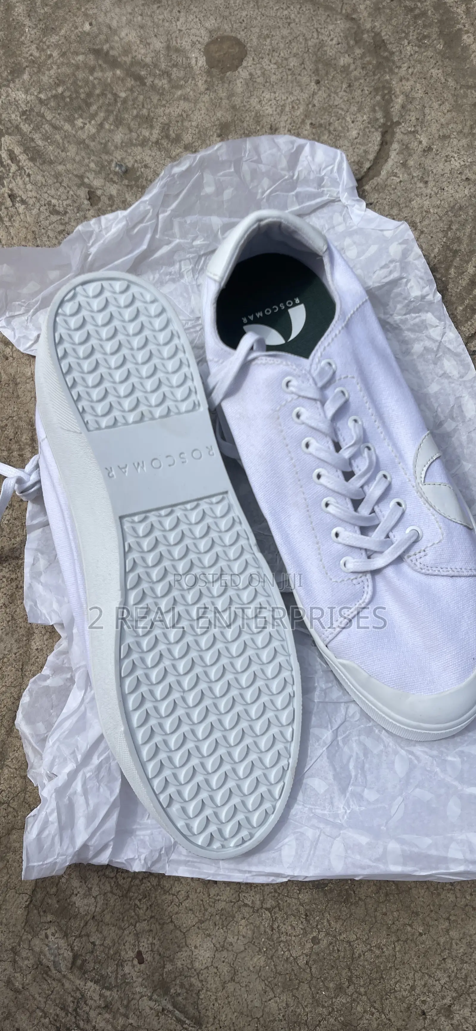 Walking Shoes Size 45