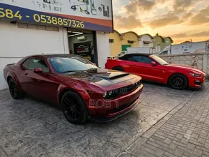 Dodge Challenger R/T Scat Pack RWD 2019 Red