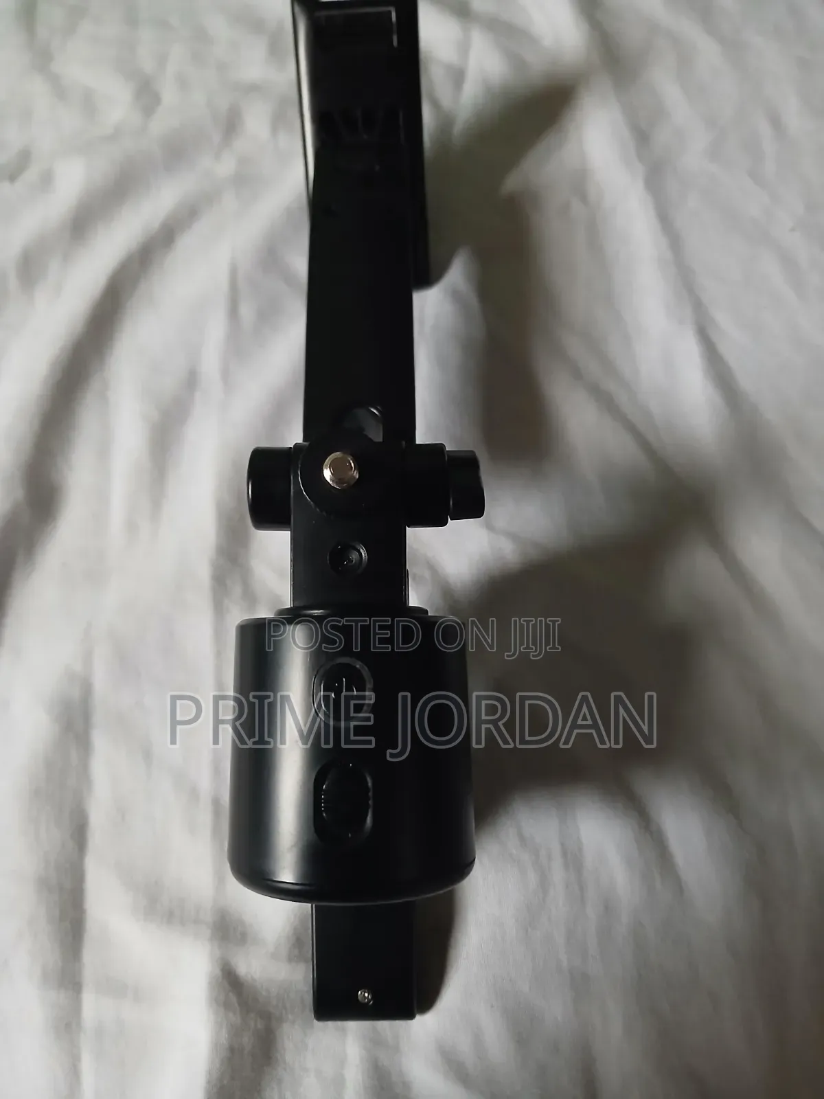 Auto-Tracking Smart Phone Holders / Gimbals