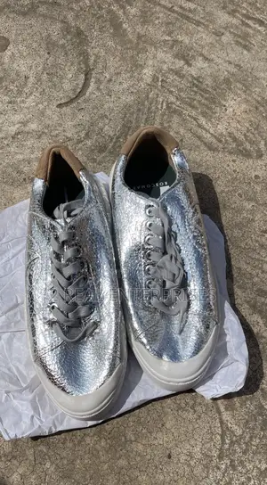 Ladies Fashion Walking Shoes Size 36