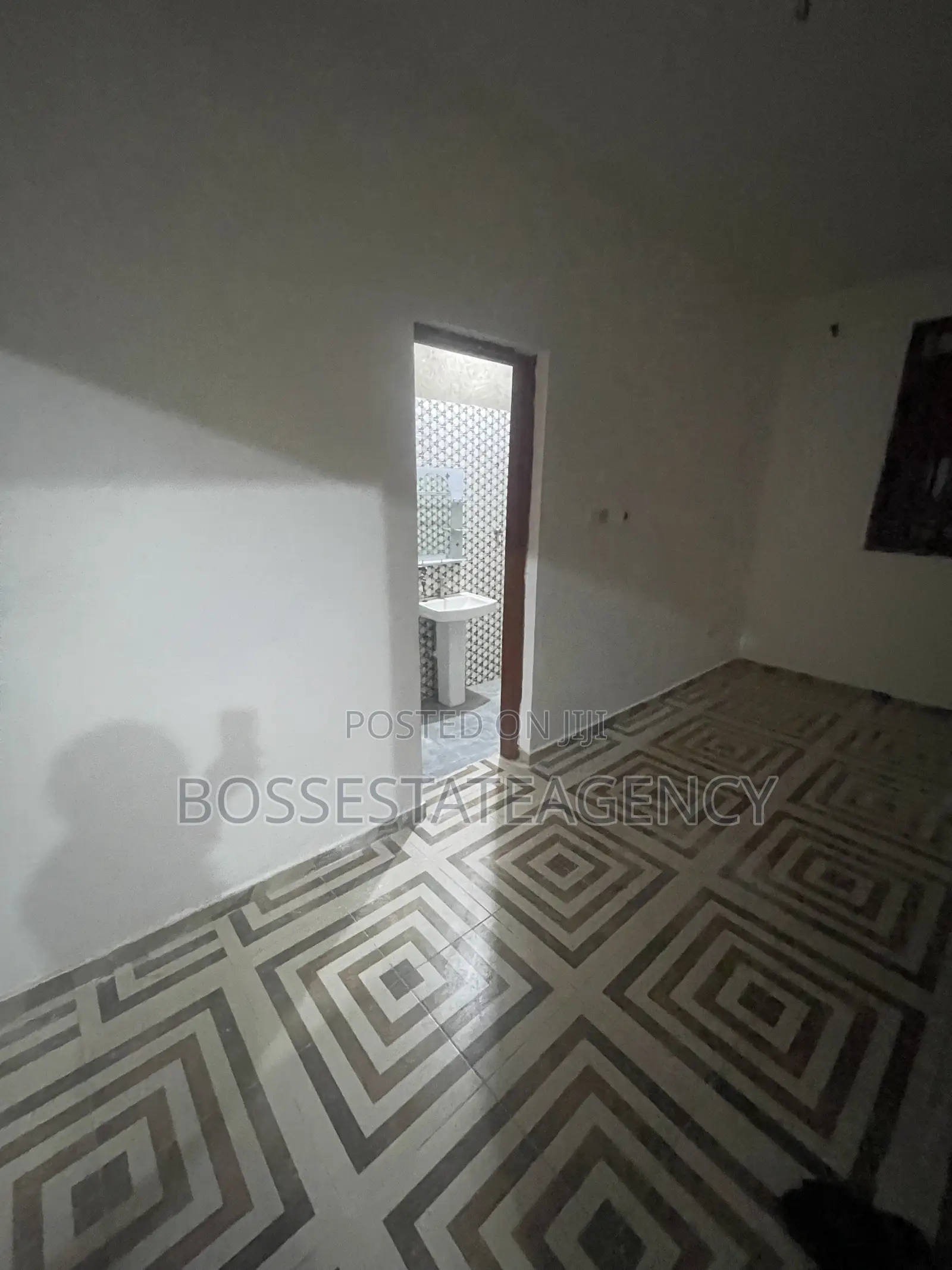 1bdrm Apartment in Boss Estate, Sasaabi for rent