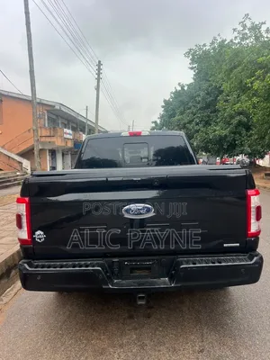 Ford F-150 2022 Black