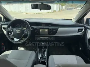 Toyota Corolla 2015 Black