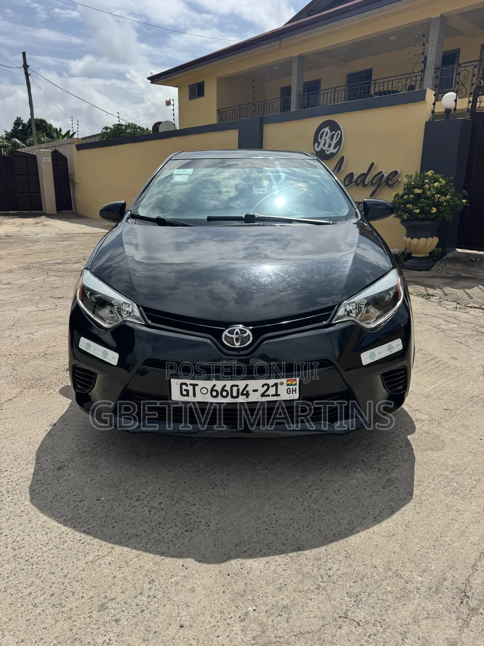 Toyota Corolla 2015 Black