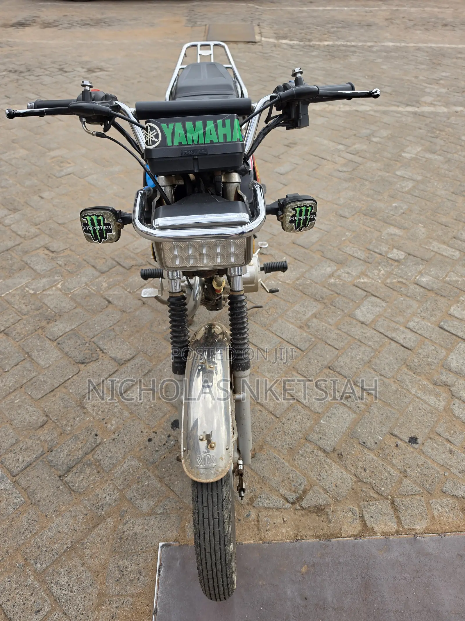 Royal Motorcycle 2025 Black