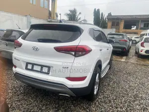 Hyundai Tucson 2017 White