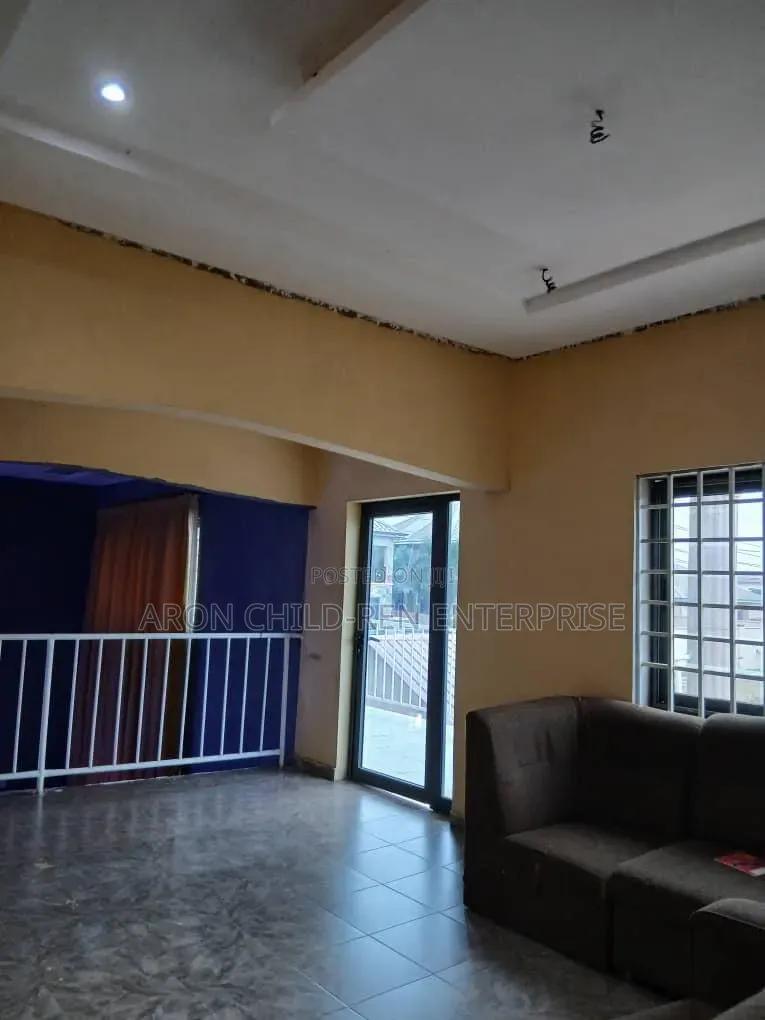 4bdrm House in Greenfield, Amrahia for sale
