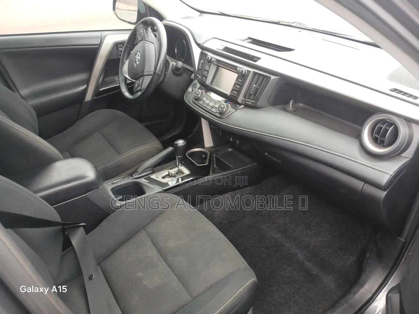 Toyota RAV4 2018 Gray