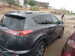 Toyota RAV4 2018 Gray