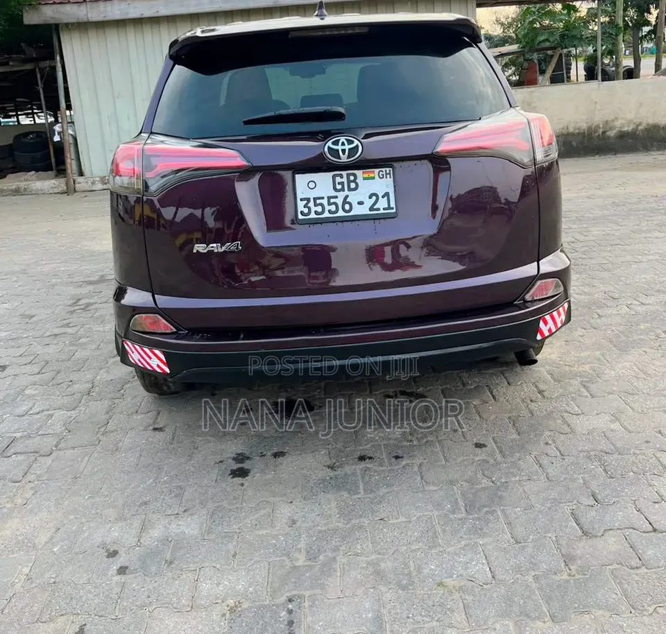 Toyota RAV4 2018 Brown