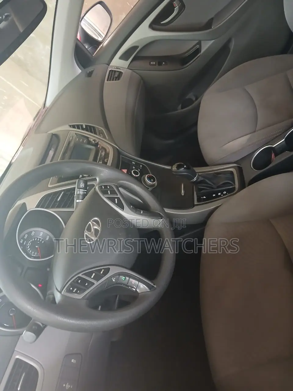 Hyundai Elantra Limited Sedan FWD (1.8L 4cyl 6A) 2016 Red